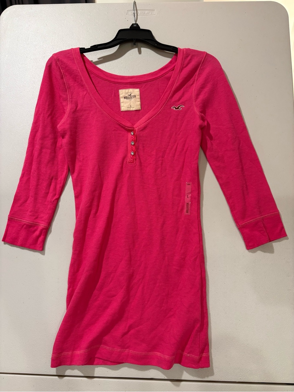 Vintage Y2K Hollister Hot Pink 3/4 Sleeve Henley Top NWT Rare - Picture 4 of 8